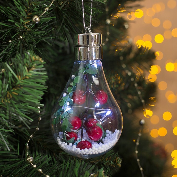 Новогодний елочный шар "Ягоды", батарейки, 5 LED, свечение белое