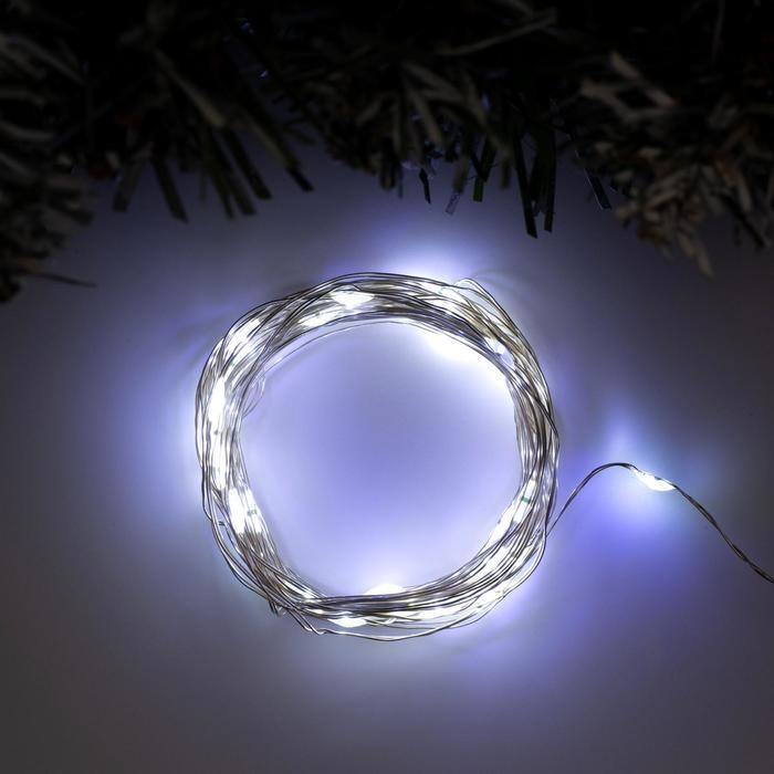 Светодиодная гирлянда Нить Роса 5 м 50 LED белая / Гирлянда на батарейках, На фото — предложение продавца